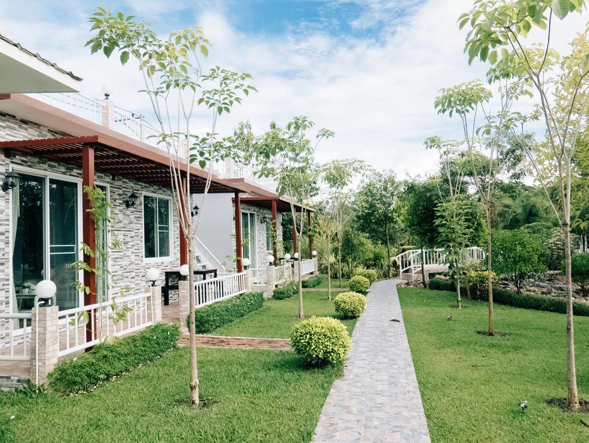 Rai Fahpratan Home And Garden Ban Pak Ngam  Ngoại thất bức ảnh